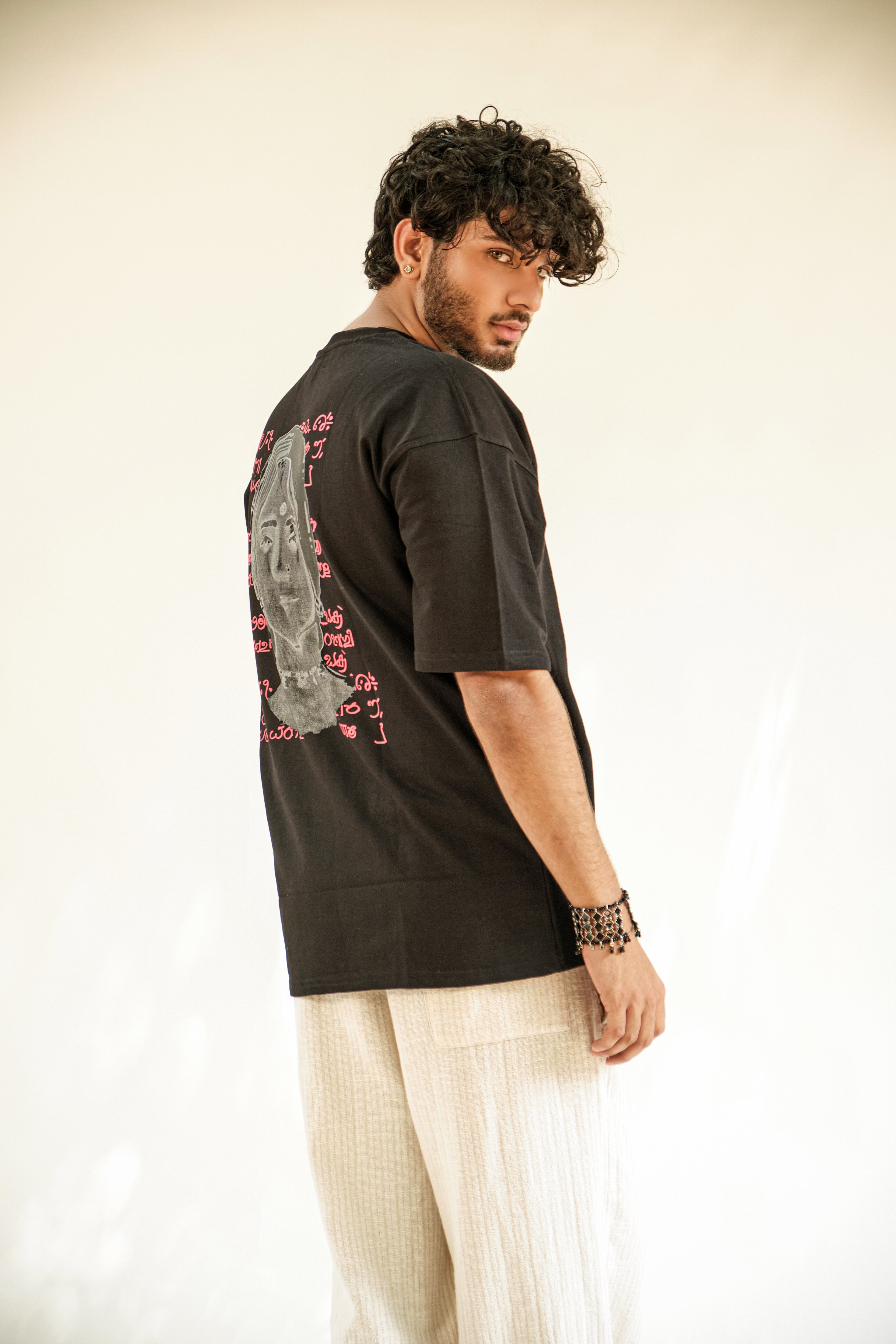 HOU URMI T-Shirt