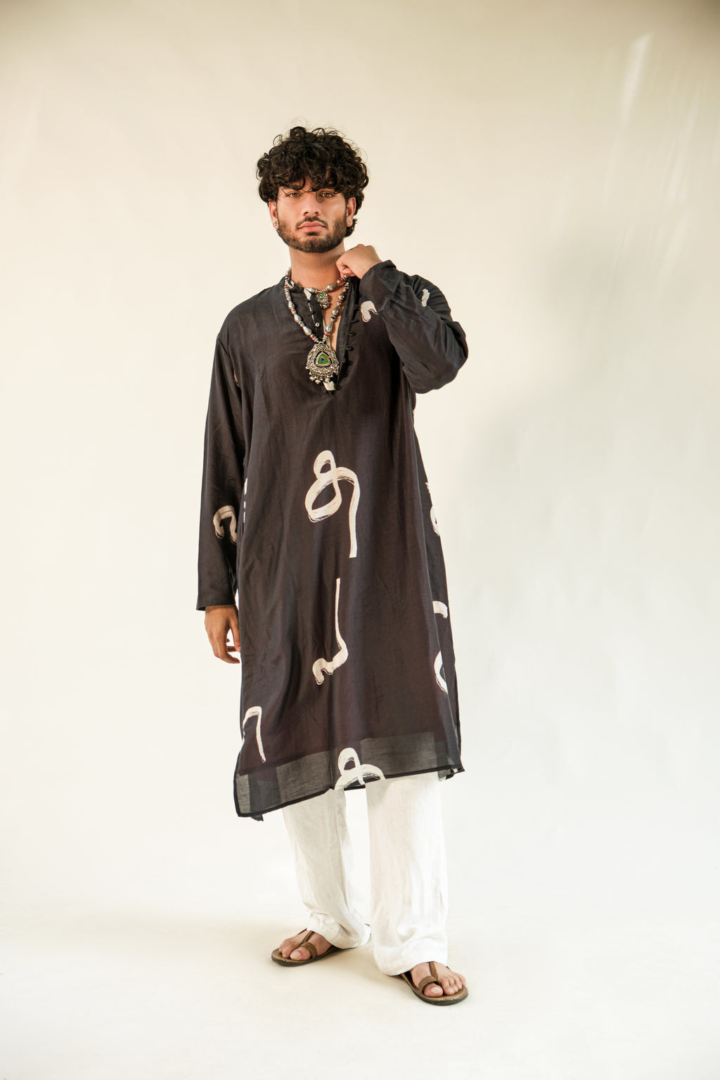 Aksharam kurta unisex