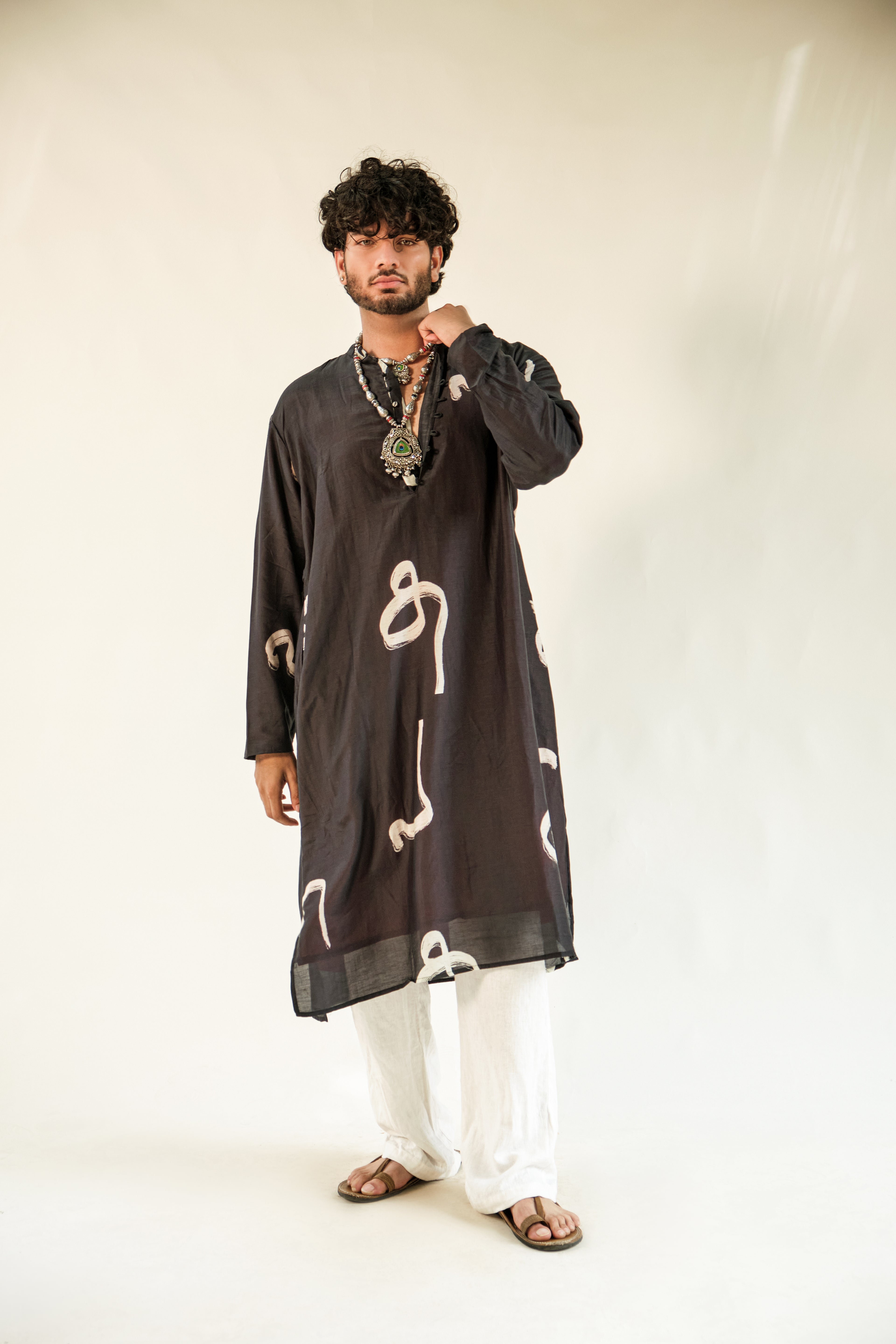 Aksharam kurta unisex