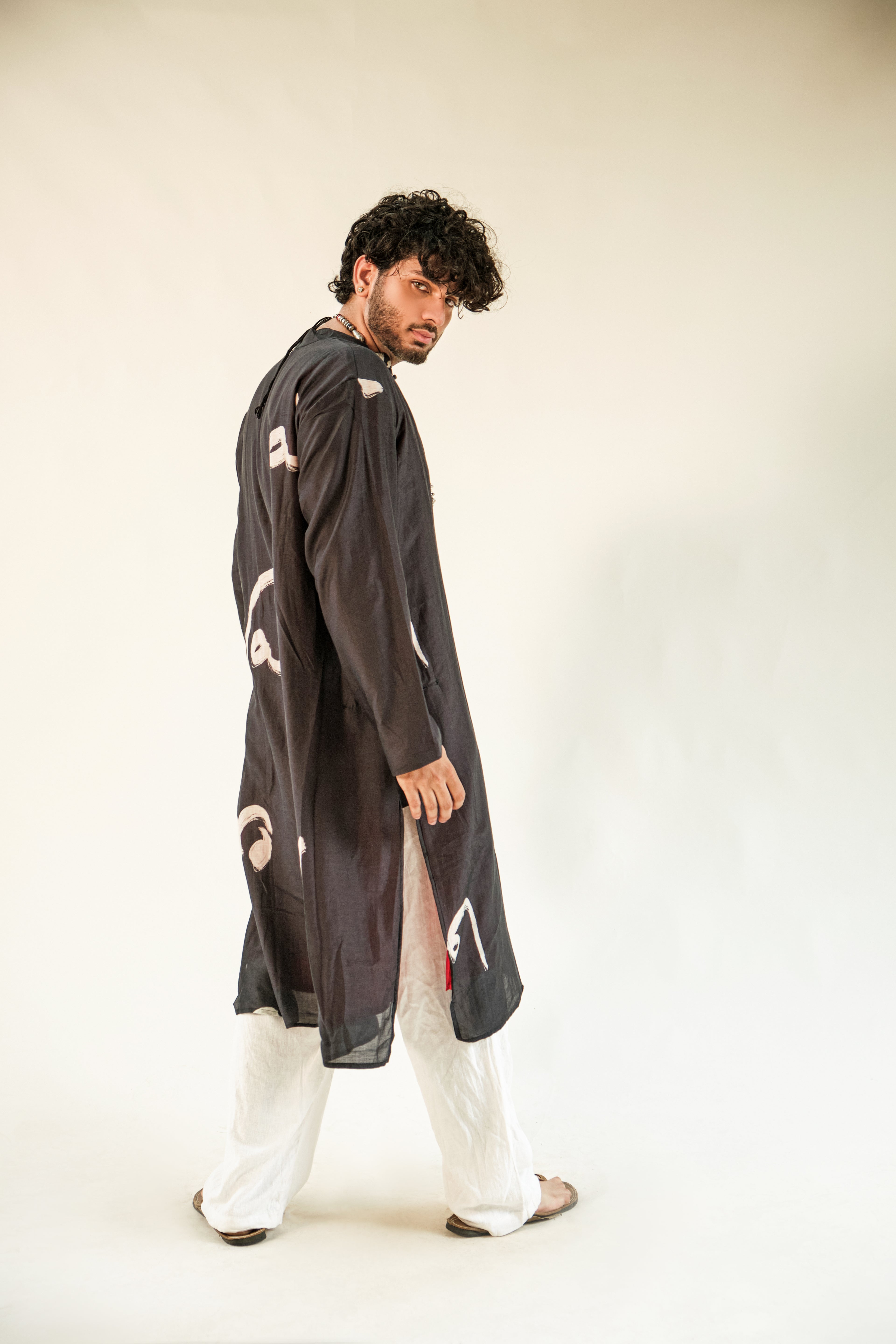 Aksharam kurta unisex