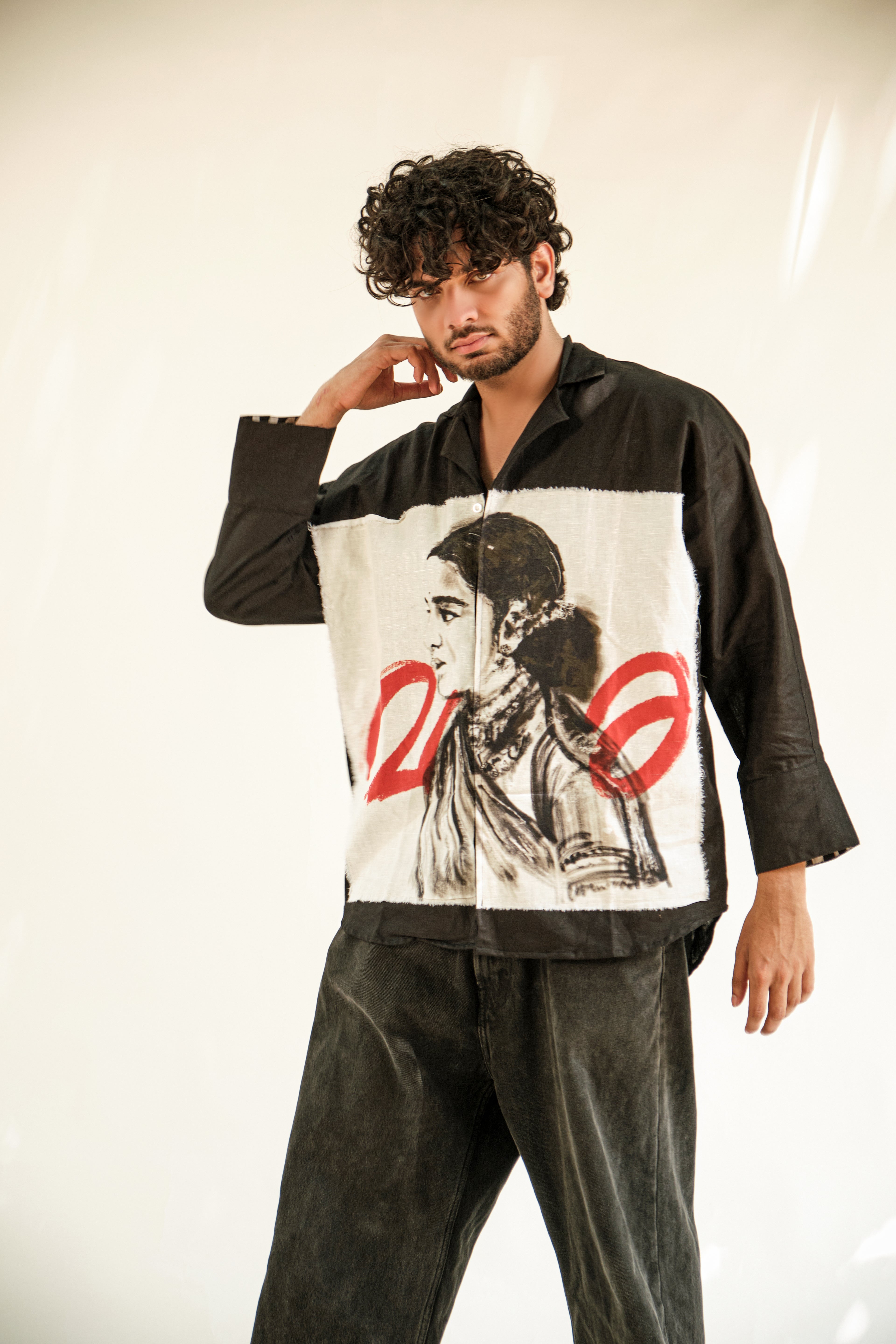 Vara black shirt