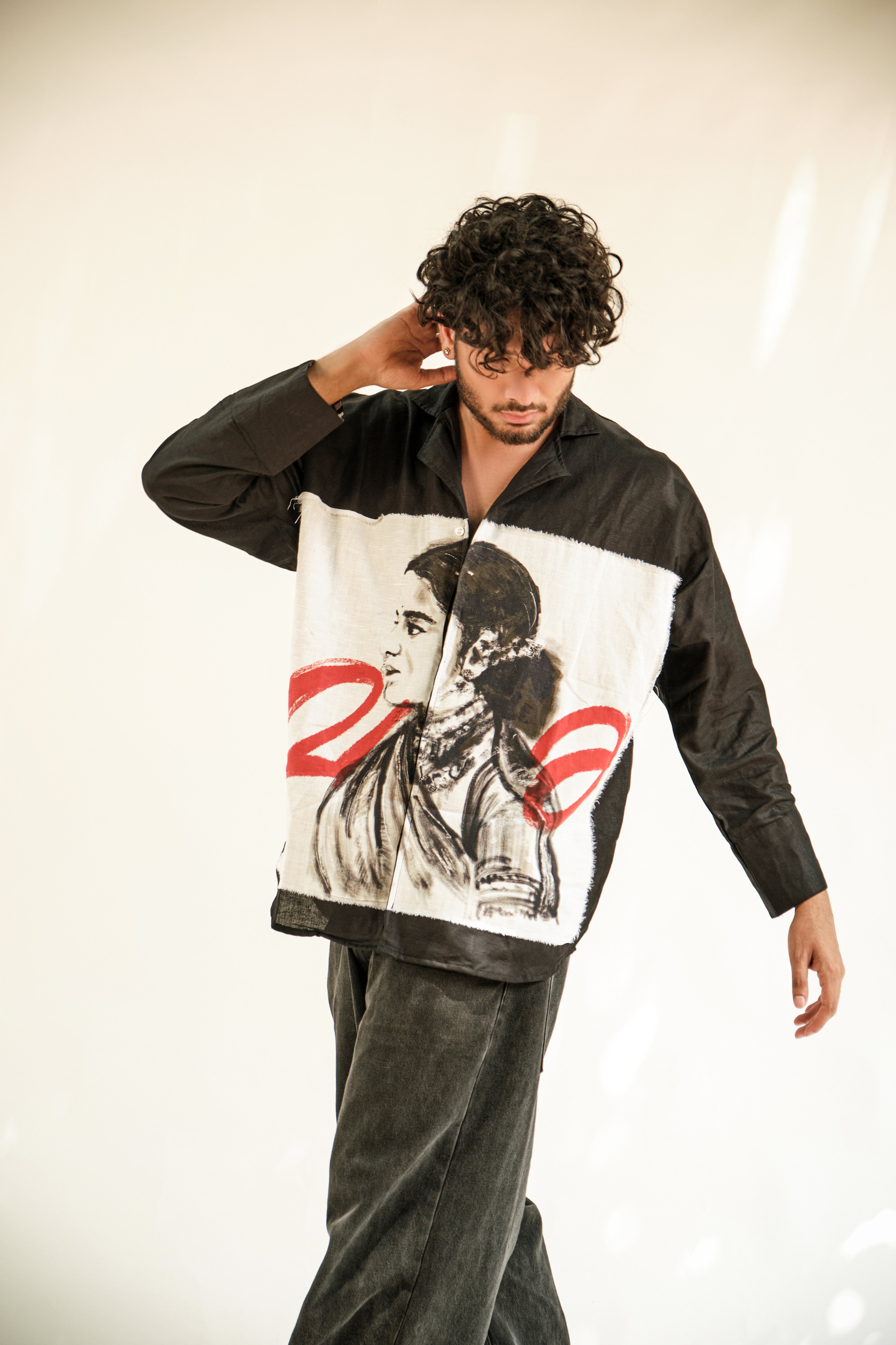 Vara black shirt
