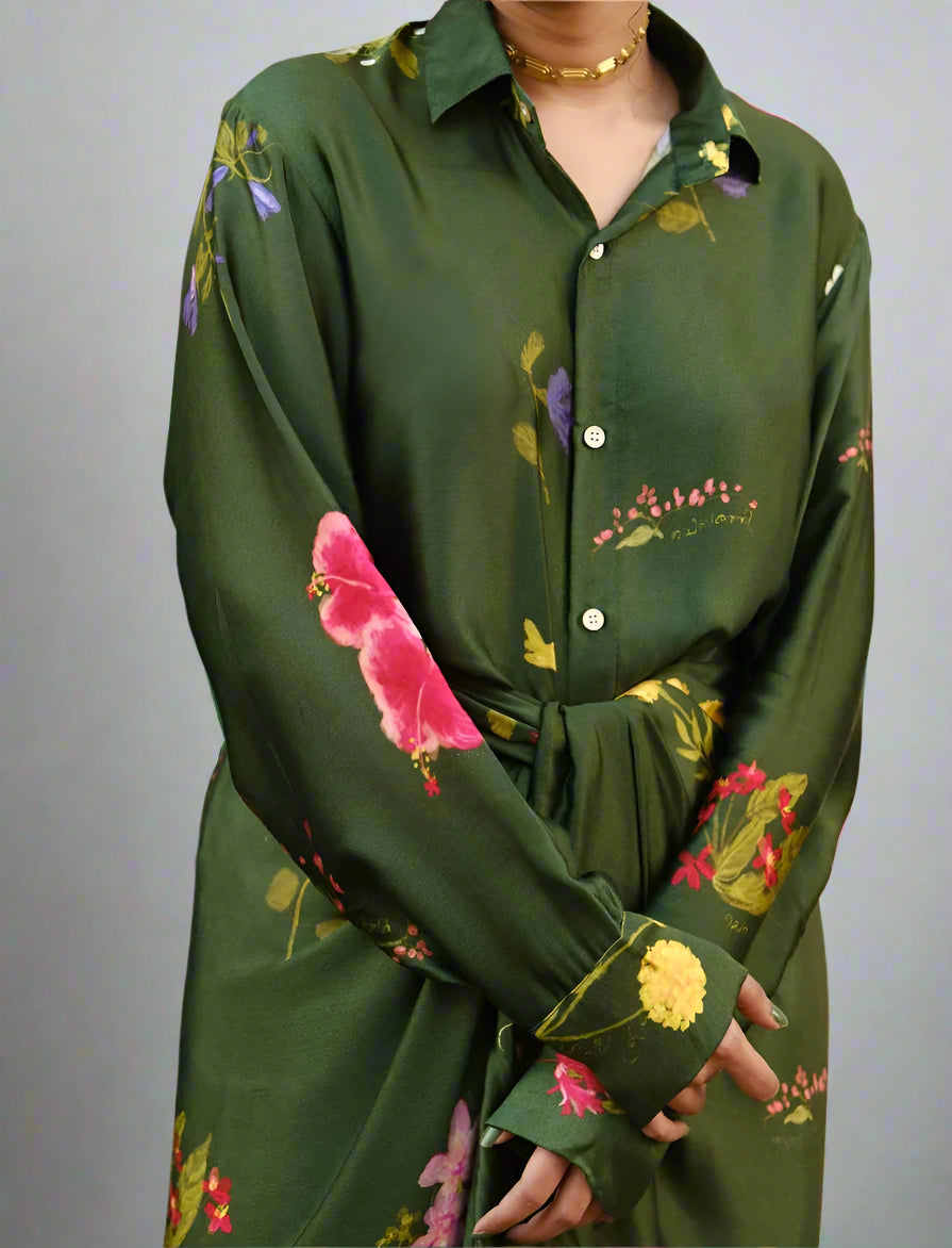 Pookkuda Green Drape Set